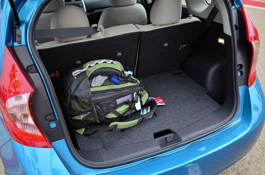  Nissan Versa Note 2014 года  (фото 14 из 137)
